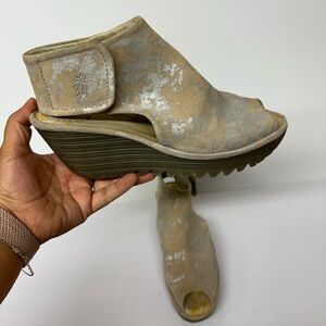 FLY London Yone Sandals Size 39